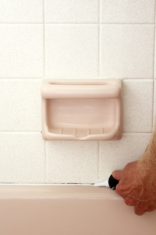 Bathroom caulk sealing